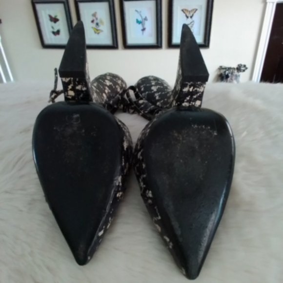 Authentic Christian Dior snakeskin wedge heels - Picture 6 of 6